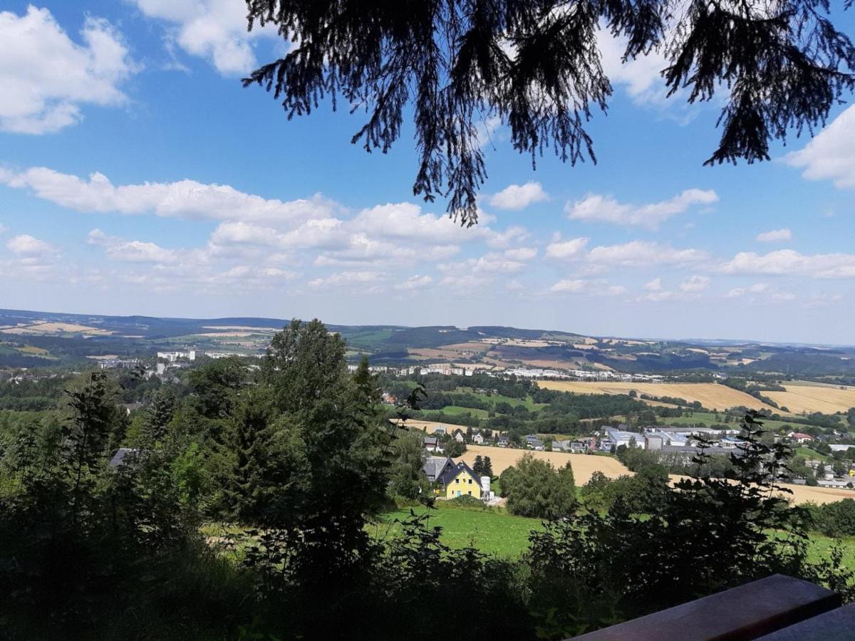 Privatzimmer Carola Maria Annaberg-Buchholz Bagian luar foto