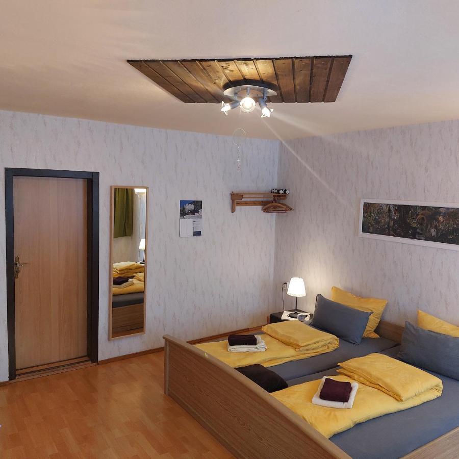 Privatzimmer Carola Maria Annaberg-Buchholz Bagian luar foto